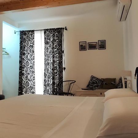 B&B Mastro Francesco Шила Екстериор снимка