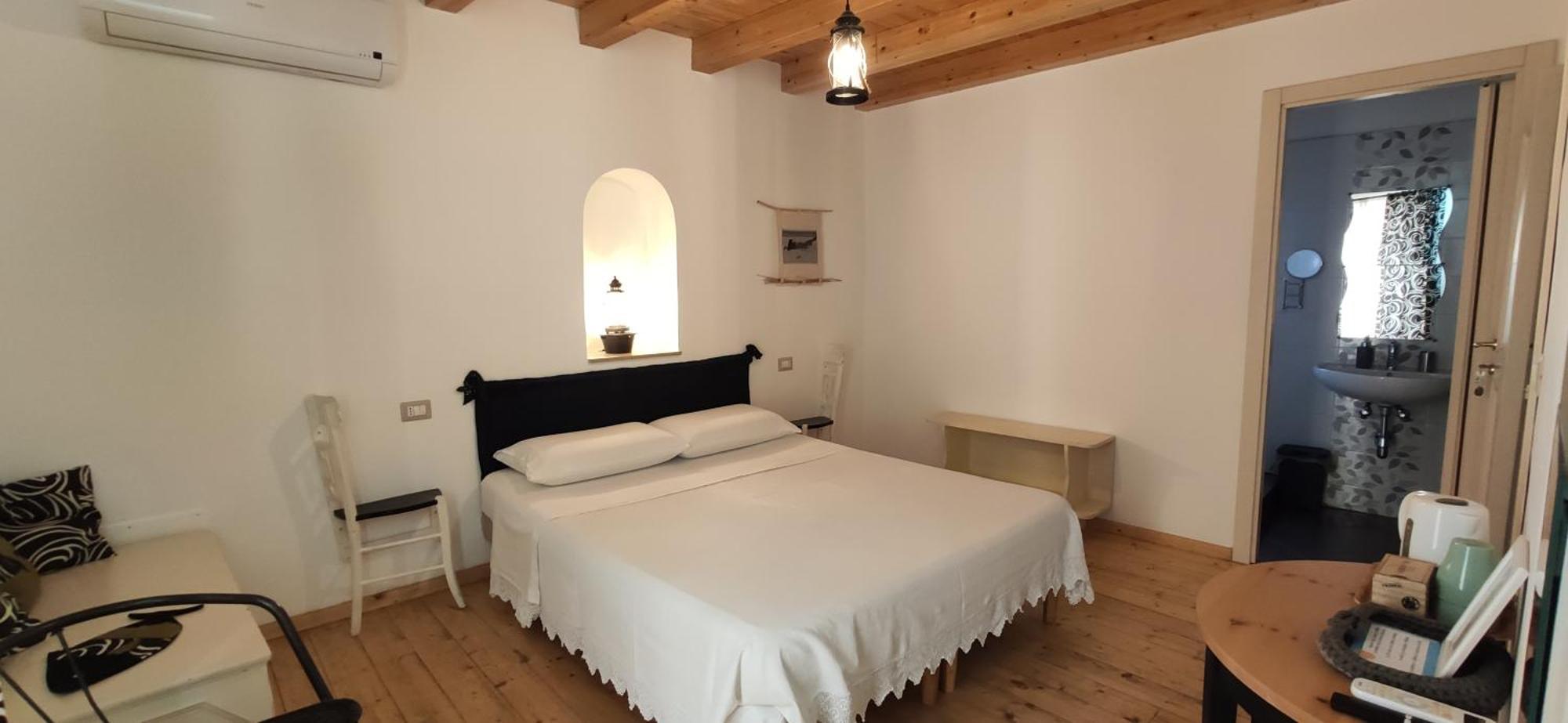 B&B Mastro Francesco Шила Екстериор снимка